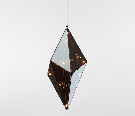Maxhedron 30 inches - Vertical (Oil-rubbed bronze/Transparent mirror) | Suspended lights | Roll & Hill