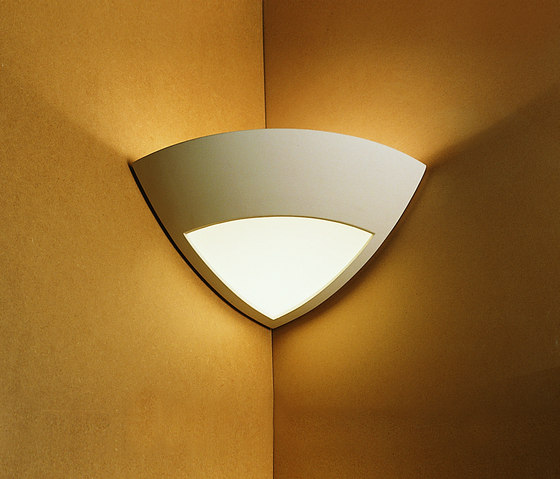 1817 / Angle | Wall lights | Atelier Sedap