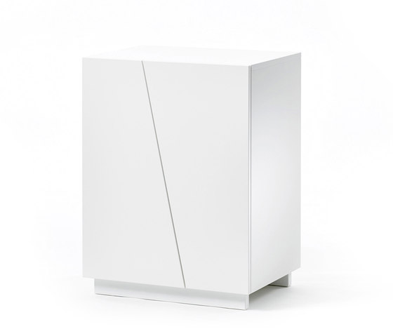 Angle Storage Low Cabinet W 60 | Armoires | A2 designers AB
