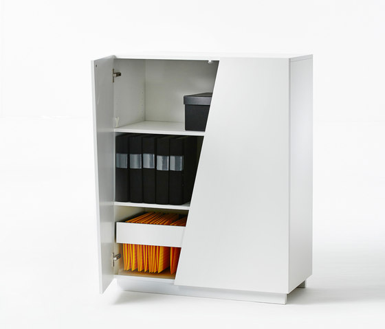 Angle Storage High Cabinet W 90 | Armoires | A2 designers AB
