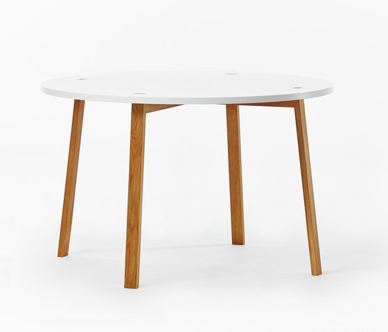Happy Table | Esstische | A2 designers AB