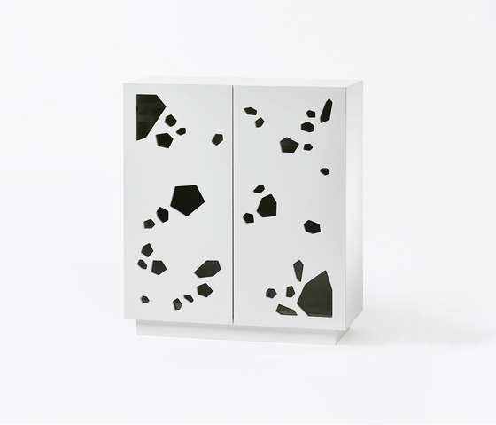 Sneek Peek Cabinet | Cabinets | A2 designers AB