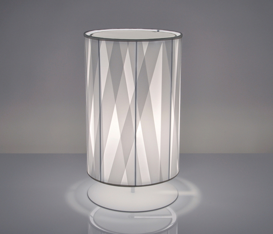 Cross Lines  T – Table lamp | Lampade tavolo | Bernd Unrecht lights