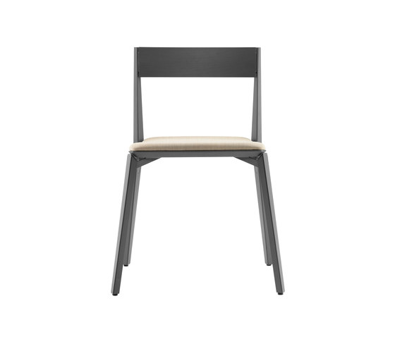 FINN Four-legged chair | Sillas | Girsberger