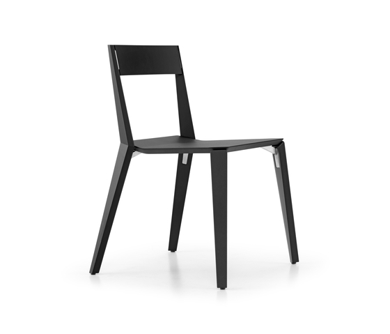 FINN Four-legged chair | Chairs | Girsberger
