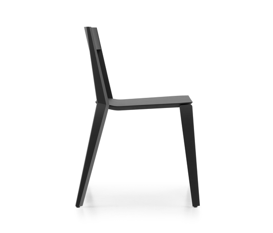 FINN Four-legged chair | Sedie | Girsberger