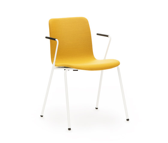 Sola with Armrests & Fully Upholstered | Sillas | Martela