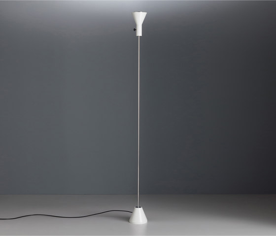 ES57 LED Floor lamp | Luminaires sur pied | Tecnolumen