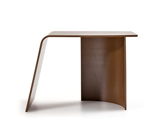 Bow | Side tables | Molteni & C