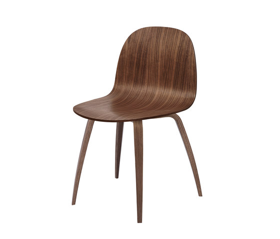 Gubi 2D Chair – Wood Base | Stühle | GUBI