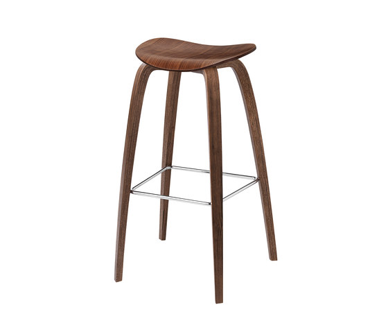 Gubi 2D Stool - Wood Base | Bar stools | GUBI