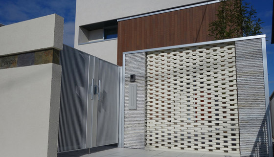 Ceramic screen in-situ | Systèmes de façade | Kenzan