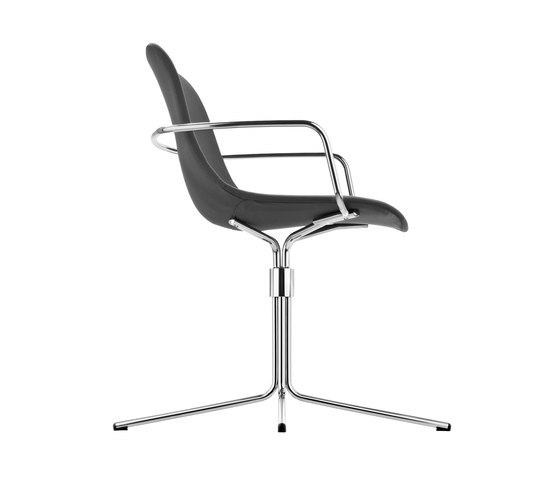 Sid 2063 | Chairs | BRUNE