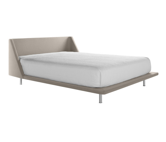Nook Queen Bed | Letti | Blu Dot