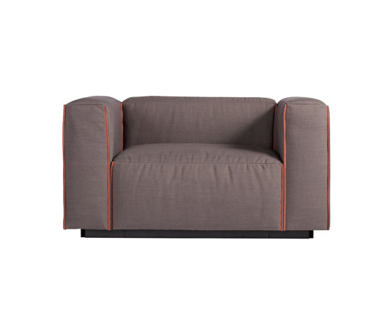 Cleon Lounge Chair | Armchairs | Blu Dot
