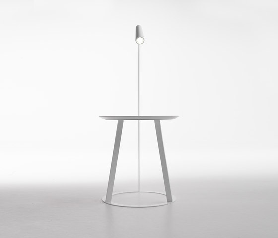 Albino Torcia - side table | Tables d'appoint | CASAMANIA & HORM
