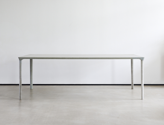 dade concrete table NINA MAIR | Planchas de hormigón | Dade Design AG concrete works Beton