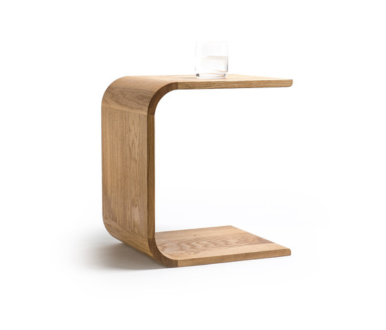 U-Board table | stool | Tavolini alti | lebenszubehoer by stef’s