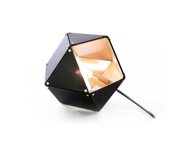 WELLES Single Desk Light | Lampade tavolo | Gabriel Scott