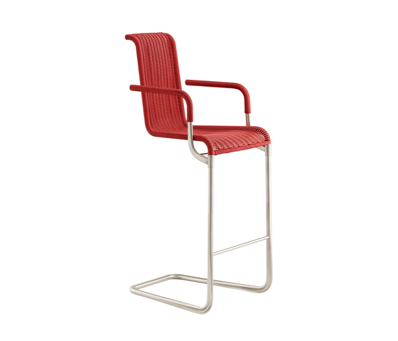 D30 Bar chair with armrests | Sgabelli bancone | TECTA