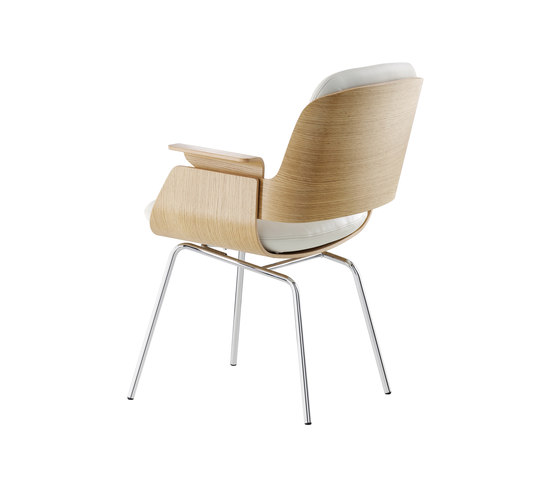 D48 Executive chair 4-leghged steel tube base | Chairs | TECTA