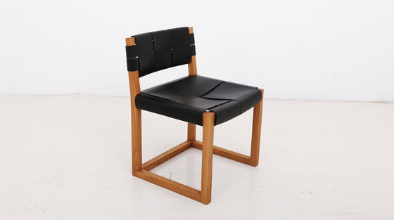 UK Chair | Stühle | Uhuru Design