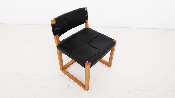 UK Chair | Sillas | Uhuru Design