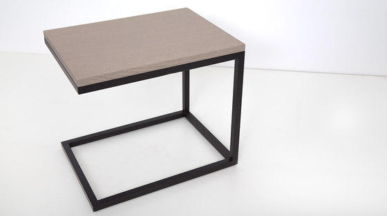 Cut-Off Side Table | Mesas auxiliares | Uhuru Design