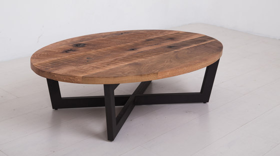 Essentials Oval Coffee Table Small | Tavolini bassi | Uhuru Design