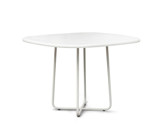 Adesso Dining Table | Dining tables | Kenneth Cobonpue