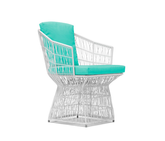 Calyx Side Chair | Sillas | Kenneth Cobonpue