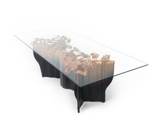Vivo Dining Table | Dining tables | Kenneth Cobonpue