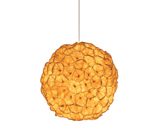 Poppy Hanging Lamp large | Lampade sospensione | Kenneth Cobonpue