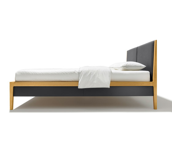 mylon bed | Beds | TEAM 7