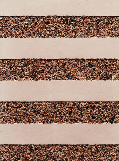 GCGeo Stripes Horizontal red cement - red aggregate | Béton apparent | Graphic Concrete