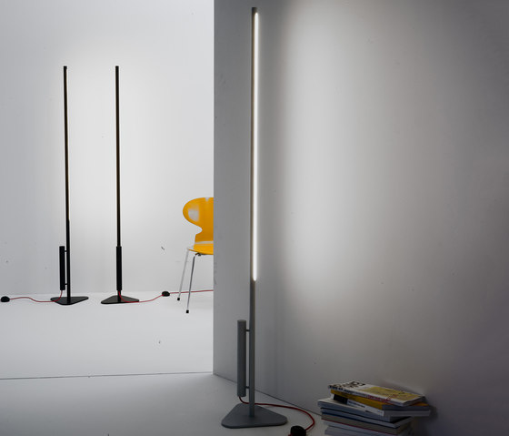 Colibri standing lamp | Free-standing lights | martinelli luce