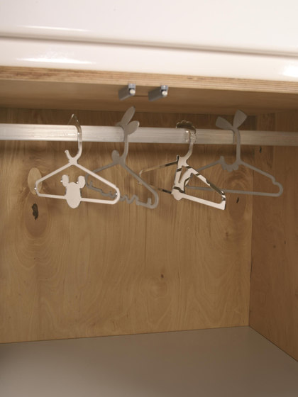 Miki Hangers | Grucce | GAEAforms