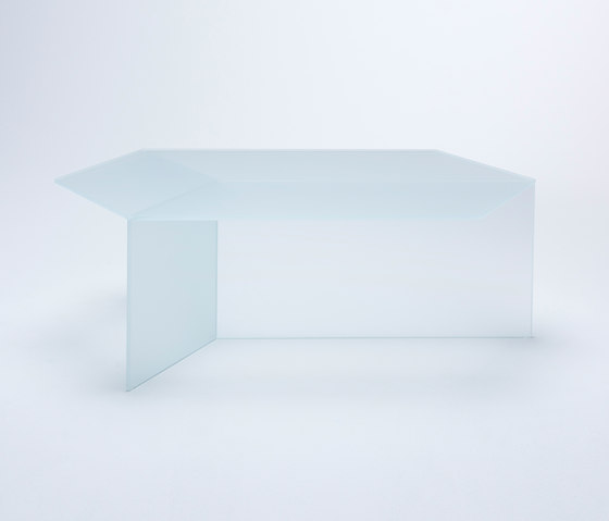 Isom Oblong - frosted white | Coffee tables | NEO/CRAFT