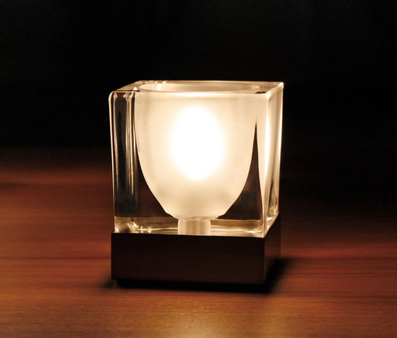 IceDesk Lamp | Luminaires de table | SEEDDESIGN