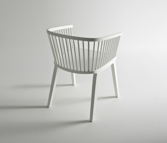 Secreto Little Armchair | Chairs | Colé