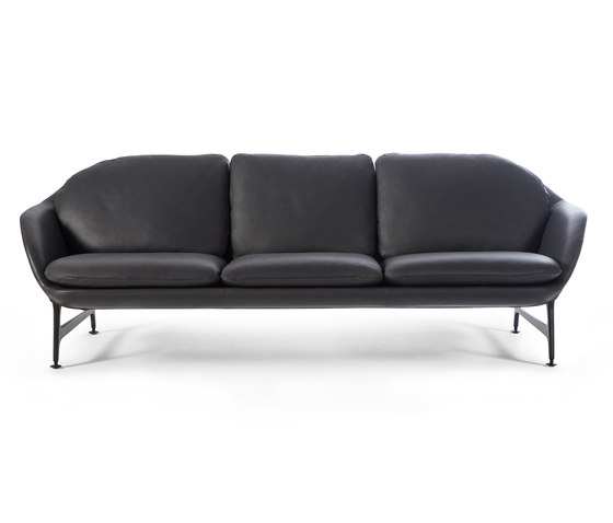 399 Vico 3 Seater Sofa Leather | Divani | Cassina