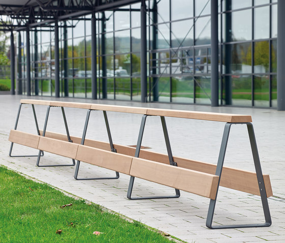 Campus levis railing seat extending module | Bancos | Westeifel Werke