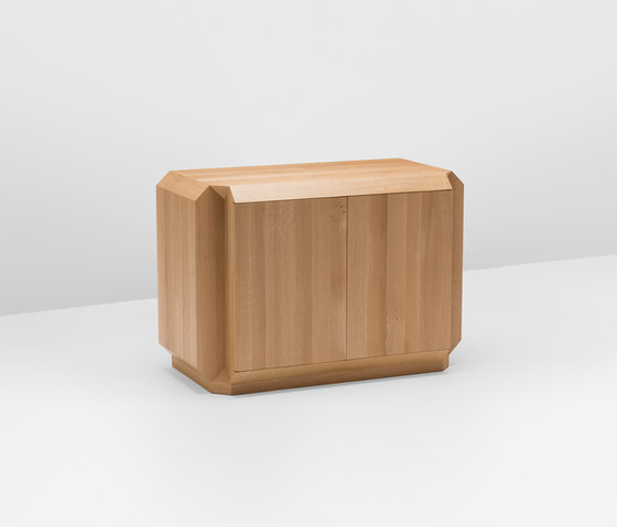 Corner sideboard | Aparadores | H Furniture