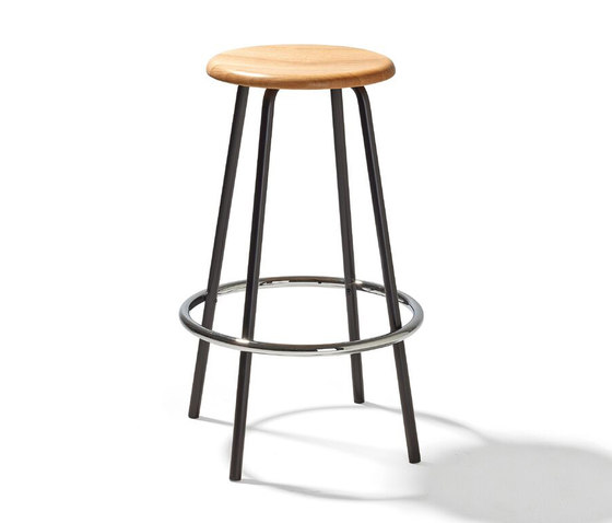 Big Tom bar stool | Taburetes de bar | Richard Lampert