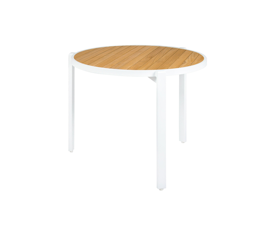 Allux stackable dining table Ø 90 cm (straight slats) | Tavoli pranzo | Mamagreen