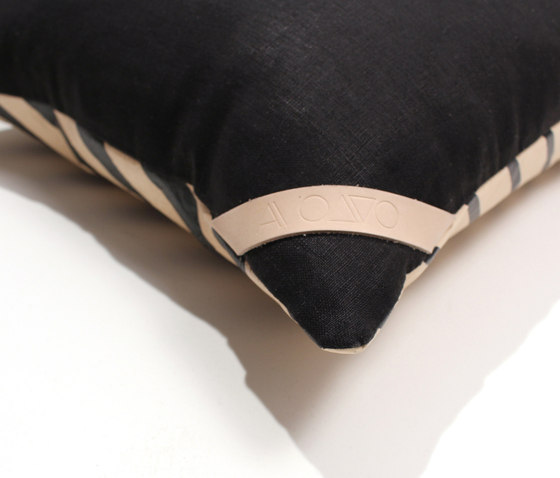 Black Lines Leather Pillow - 18x18 | Cojines | AVO