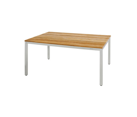 Oko dining table 150 x 90 cm (post legs) | Dining tables | Mamagreen