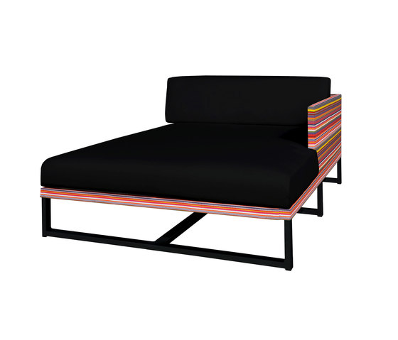 Stripe left chaise | Sonnenliegen / Liegestühle | Mamagreen