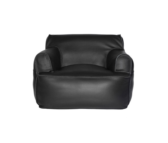 Corral armchair | Poltrone | Case Furniture