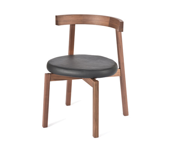 Oki Nami chair | Sedie | Case Furniture